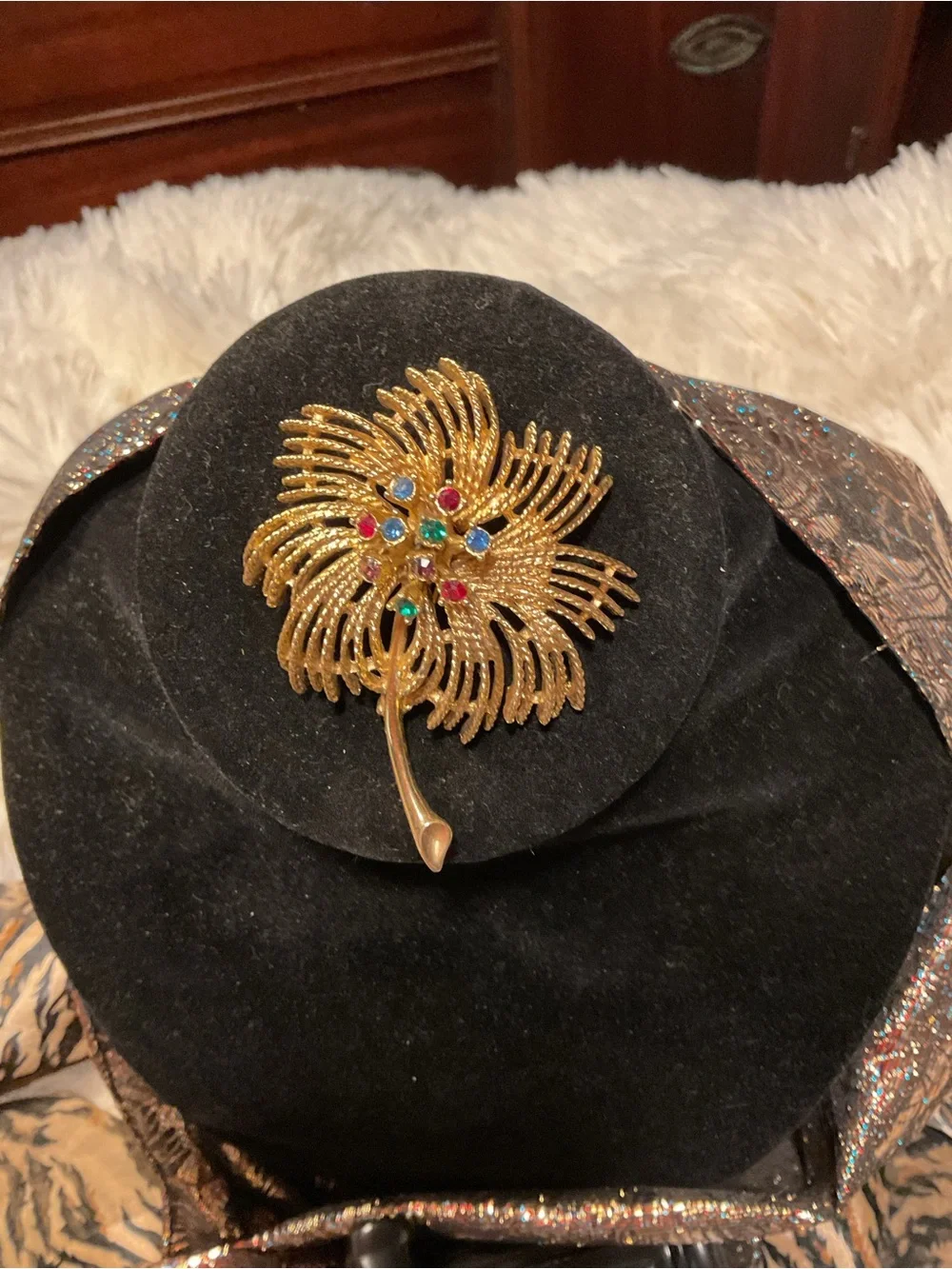 Sarah Coventry elegant gold